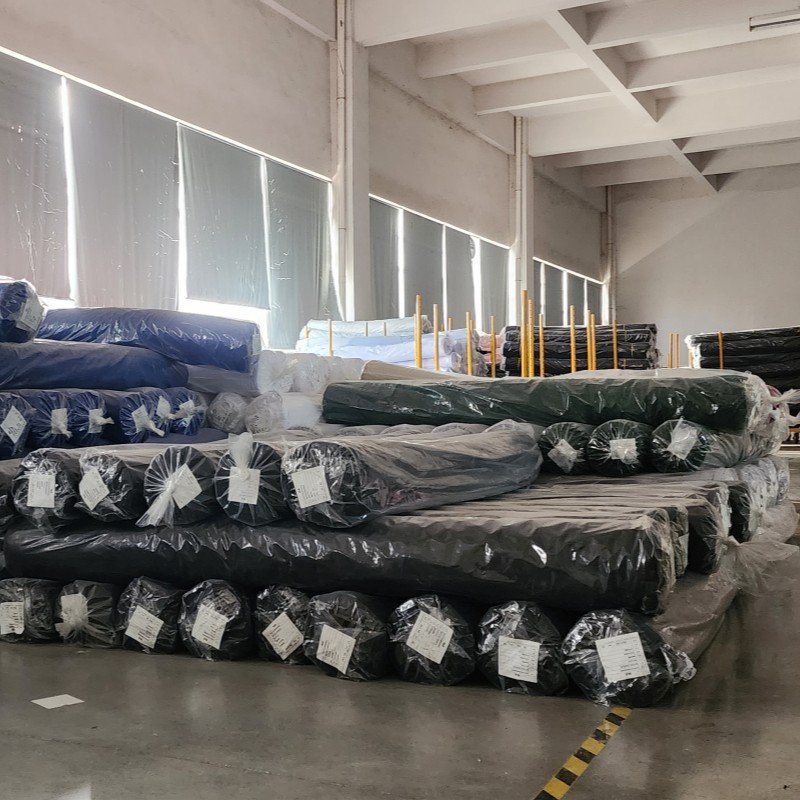 apparel-factory-fabric-warehouse-raw-material-storage